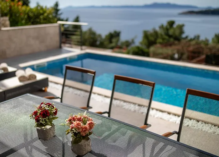 Josip Hébergement de vacances *