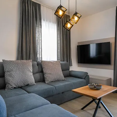 Josip Prázdninový dům *