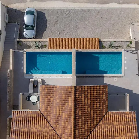 Josip Prázdninový dům